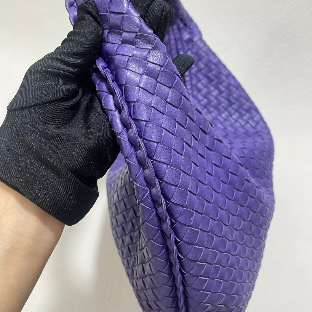 Bottega Veneta Hobo Bag Large Leather Purple 47cm