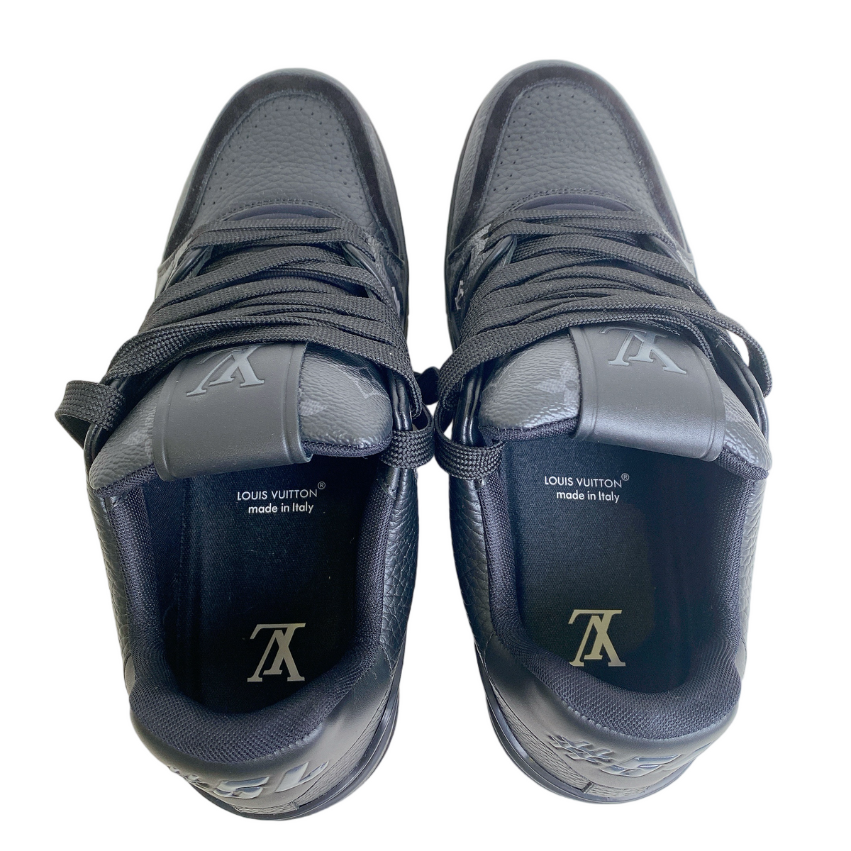 LV SNEAKER