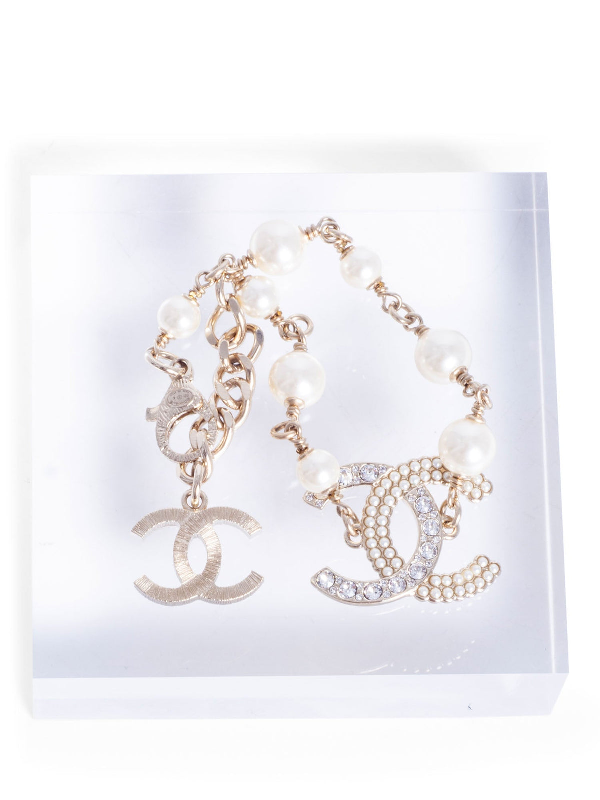 Chanel CC Logo Gold Pearl Bracelet White