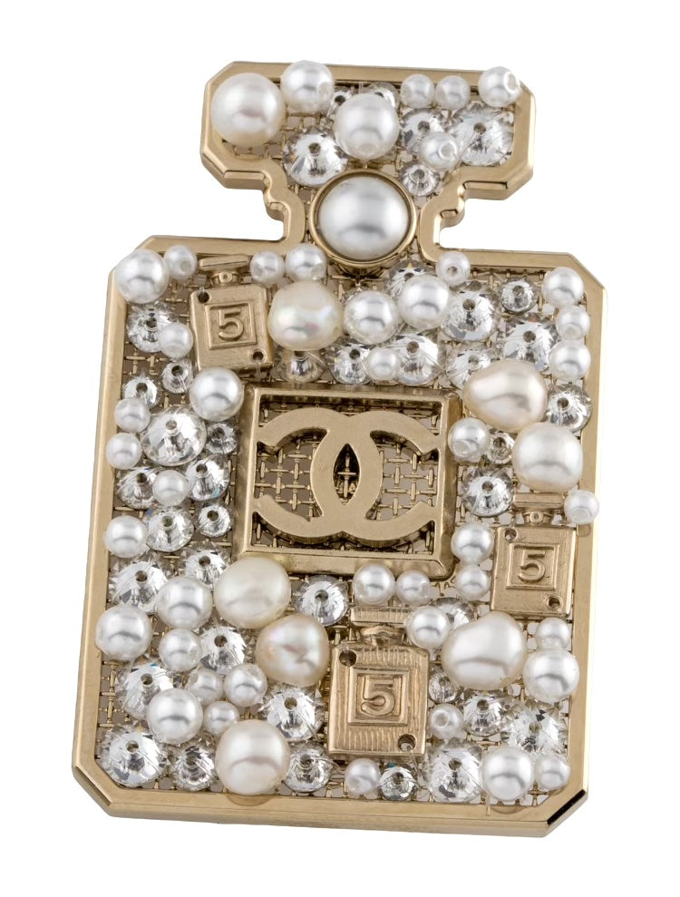 CHANEL 19 STRASS & FAUX PEARL CC PERMUFE BROOCH