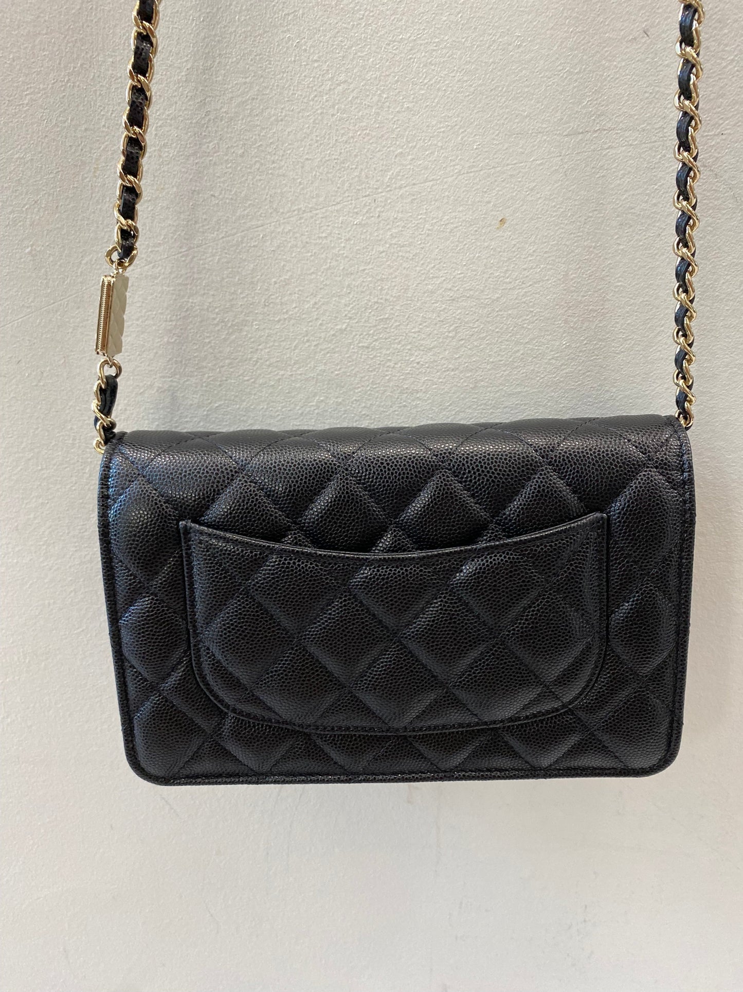 CHANEL CC CAVIAR QUILTED WALLET ON A CHAIN
