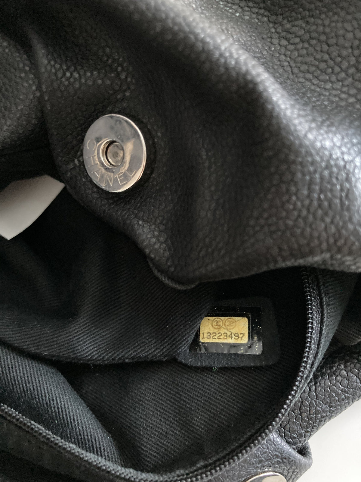 Chanel Quilted Caviar Leather CC Logo Large Shopper Bag Black