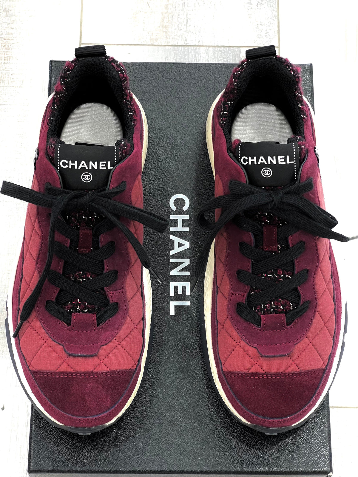 CHANEL CC TWEED SUEDE GRAINED CALFSKIN SNEAKERS