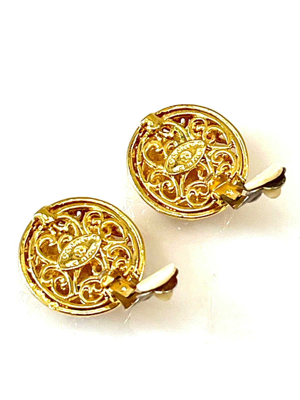 CHANEL RUBCAMEL PARIS 1980'S LOGO CLIP ON EARRINGS
