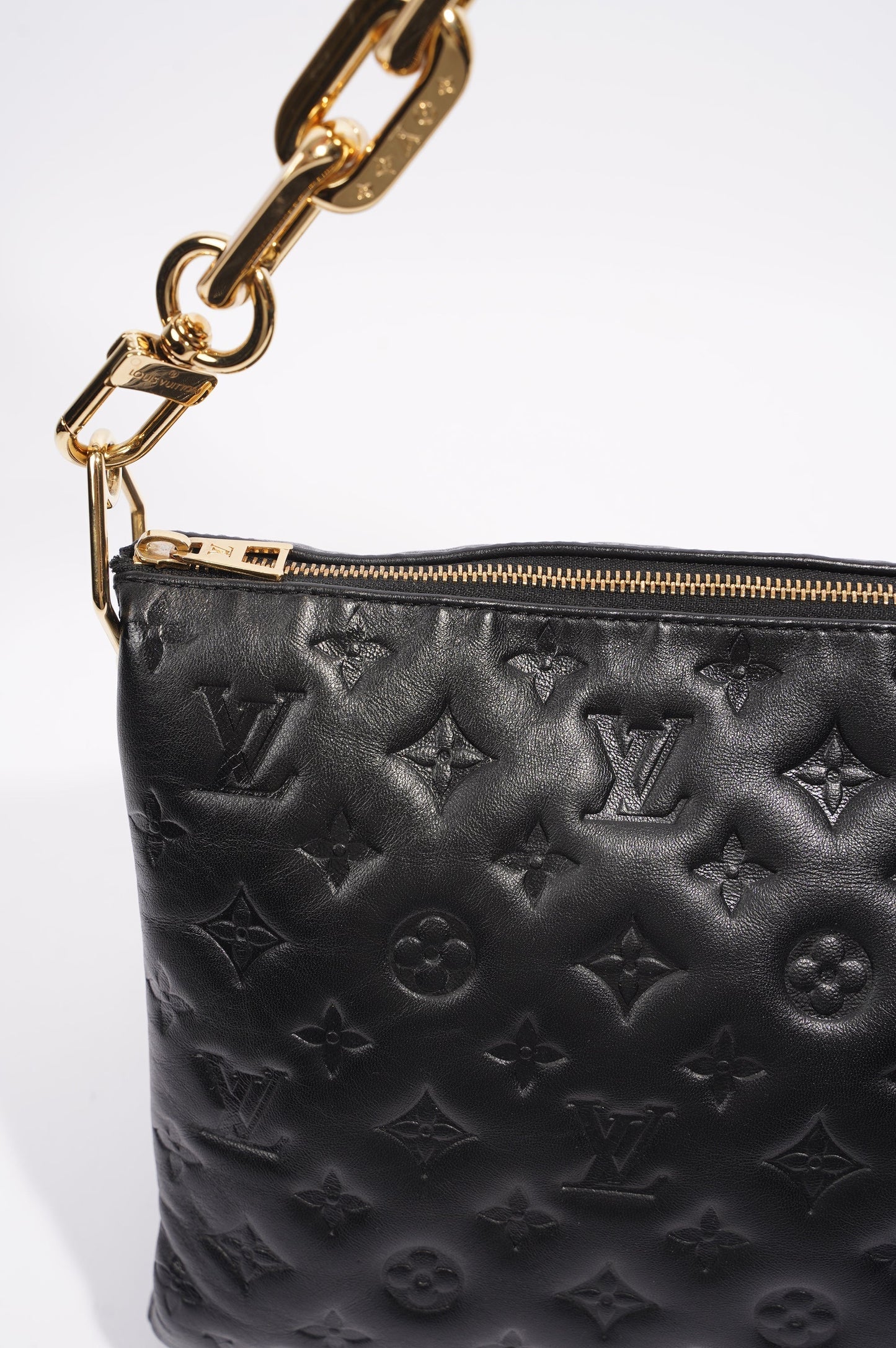 Louis Vuitton Womens Coussin MM Black Lambskin
