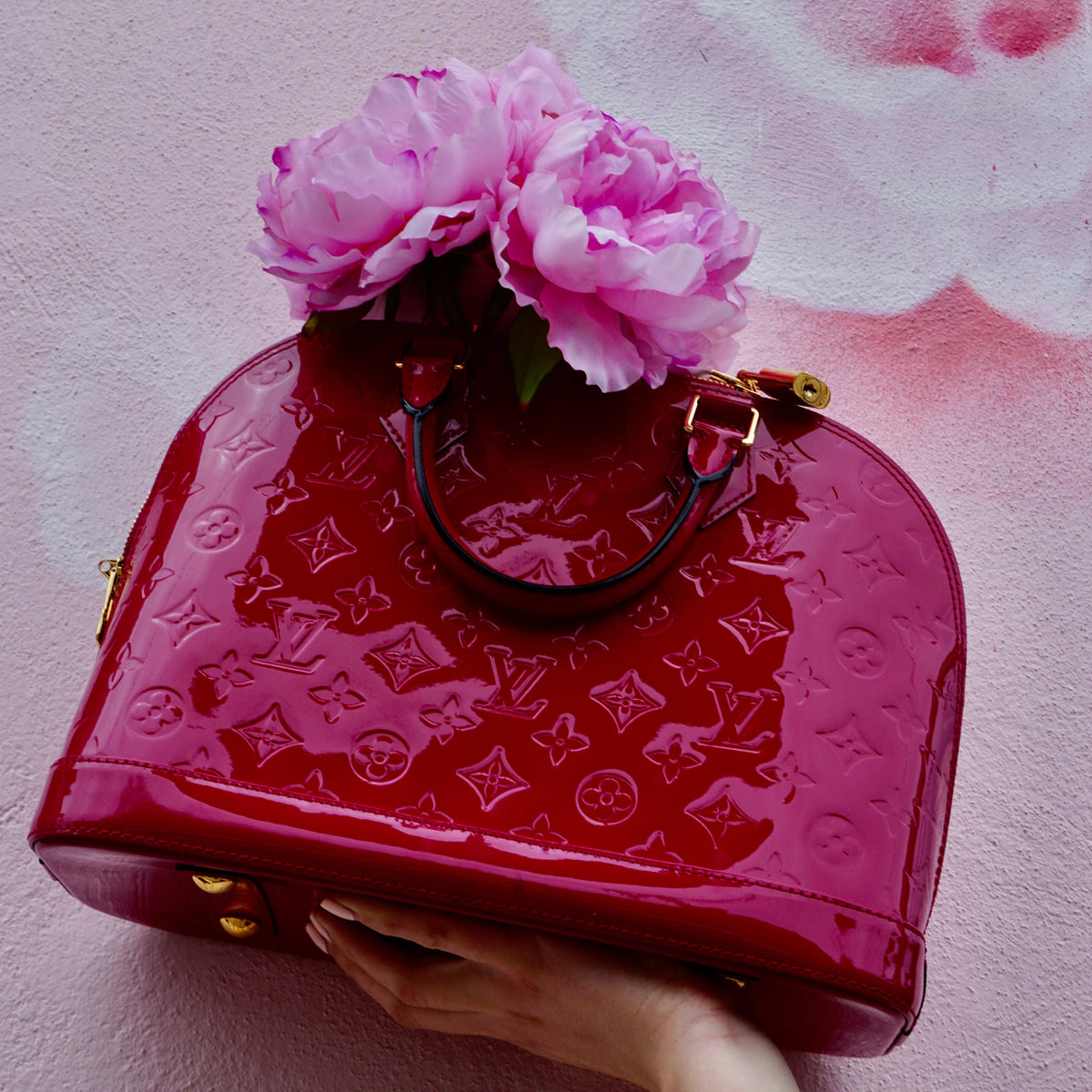 Louis-Vuitton Vernis Indian Rose Alma Monogram PM