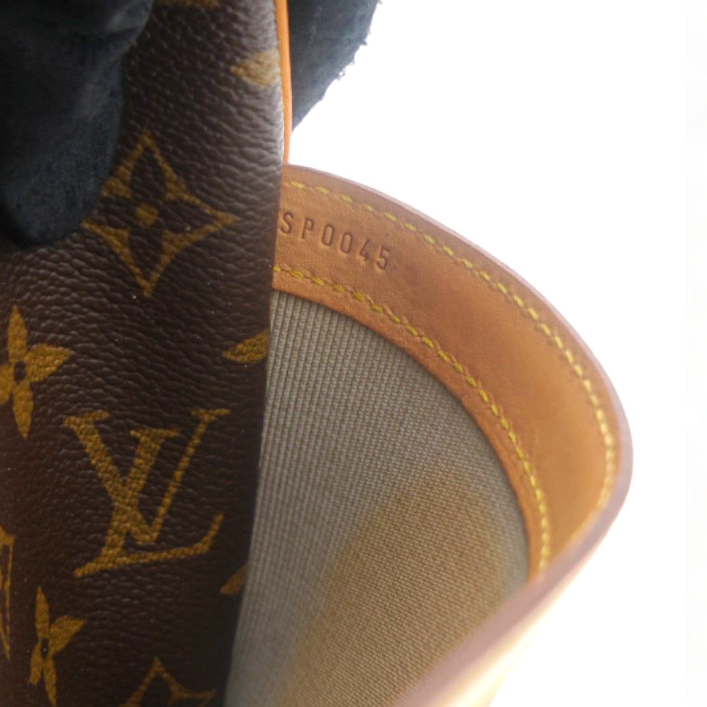 Louis-vuitton Monogram Canvas Reporter PM