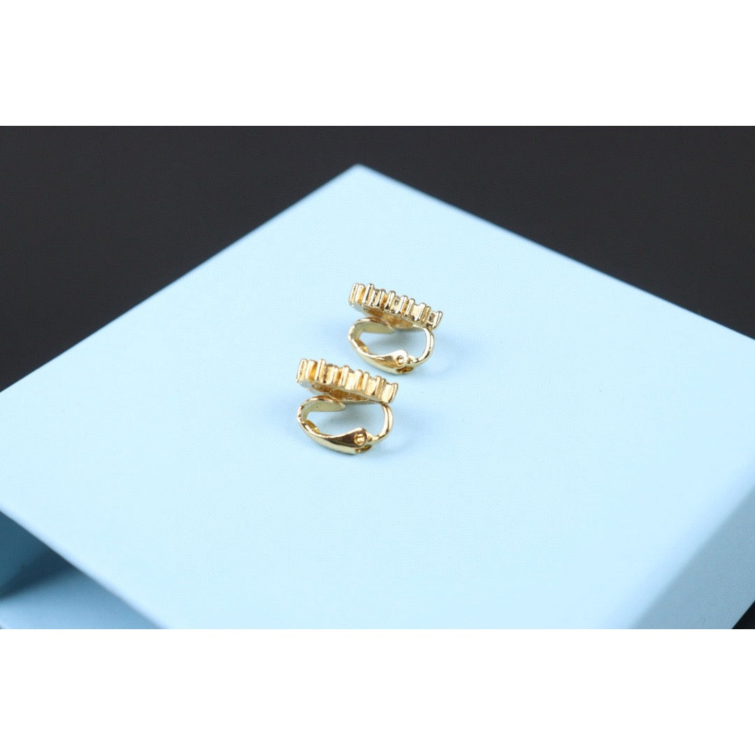 Very Good ( Rank A)| Dior CD Earring Gold Plated|24072509