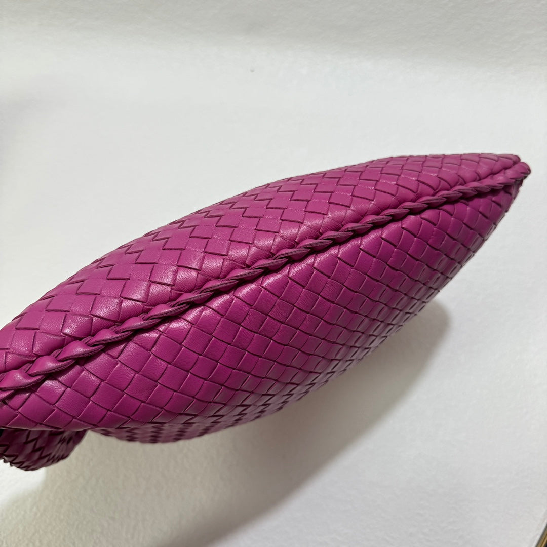 Bottega Veneta Veneta Hobo Medium Deep Fuchsia Pink Intrecciato Leather Bag 40cm