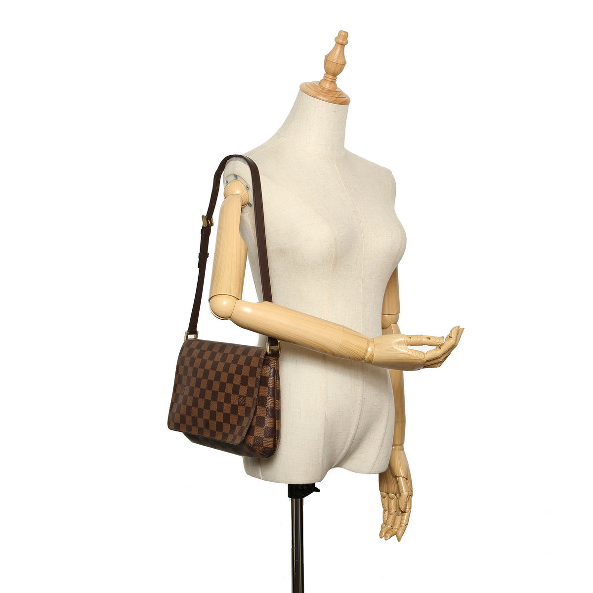 Louis-Vuitton Damier Ebene Musette Tango Brown