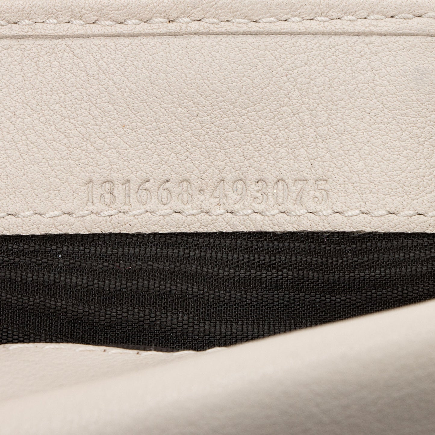 Gucci Guccissima Leather Script Wallet