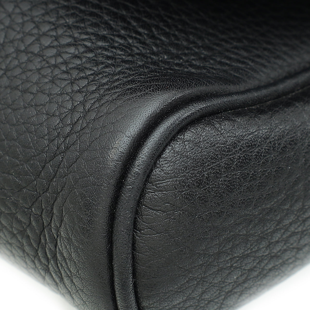 Gucci Black Python Greenwich Chain Clutch