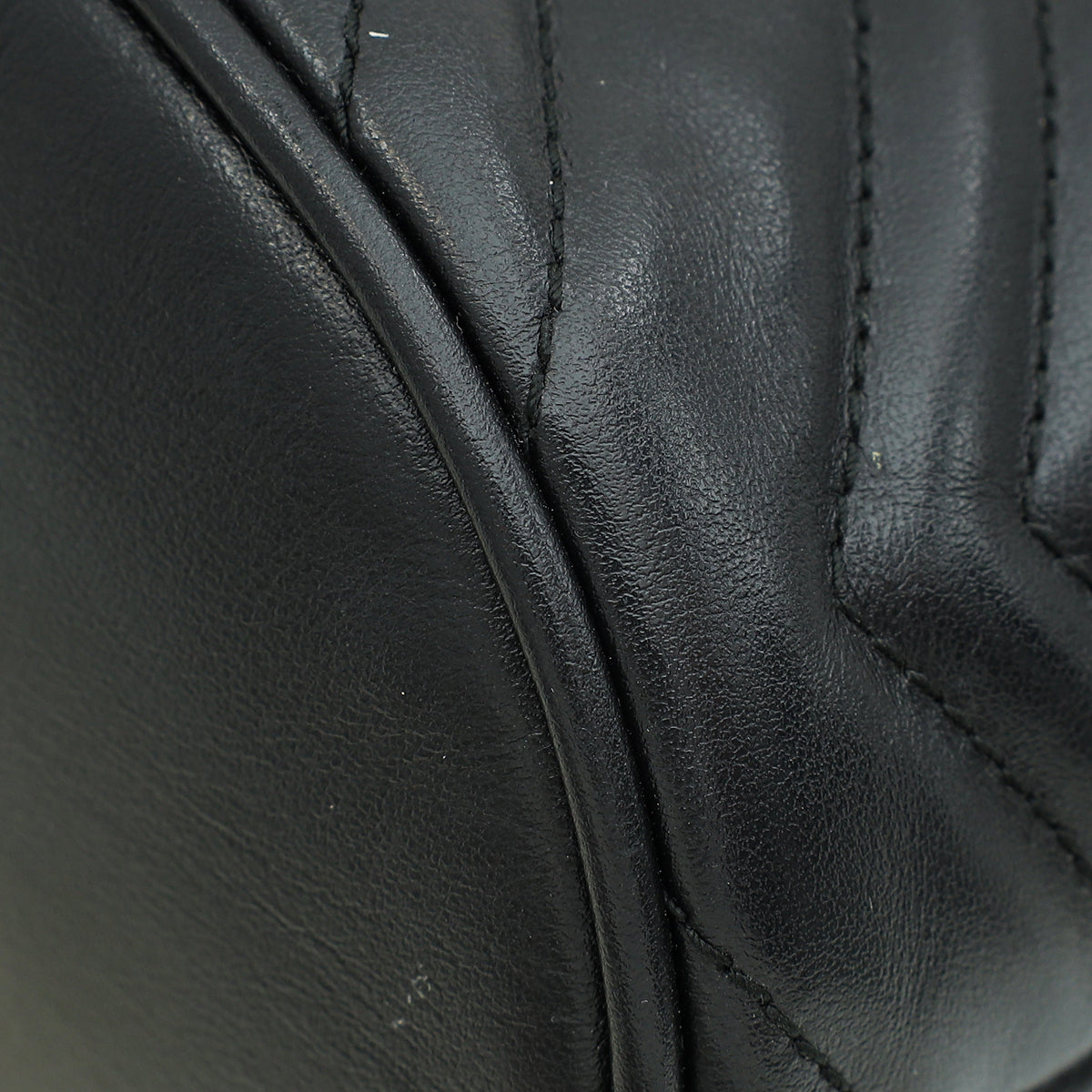 Gucci Black GG Marmont Mini Bucket Bag