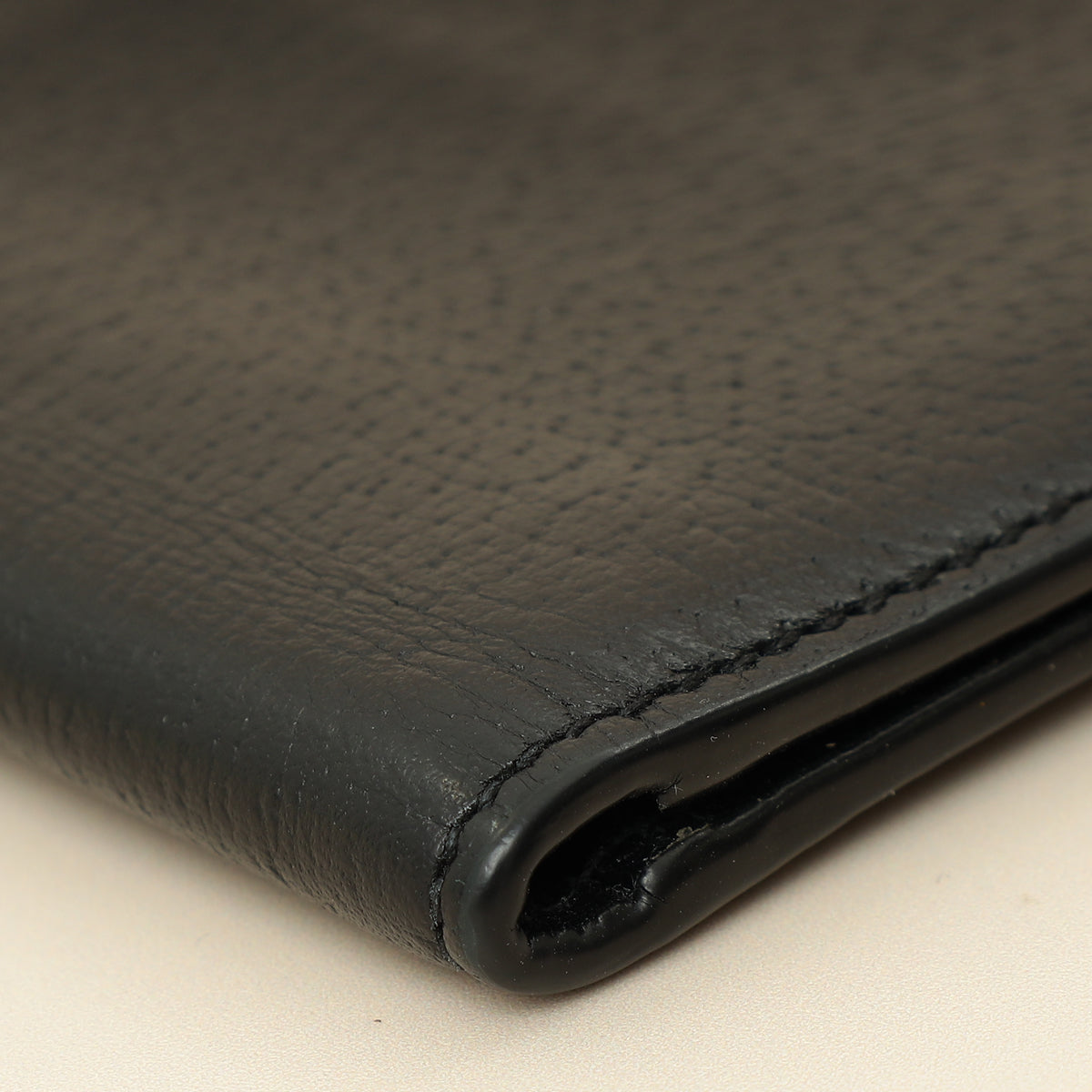 Gucci Black GG Marmont Bi-Fold Wallet