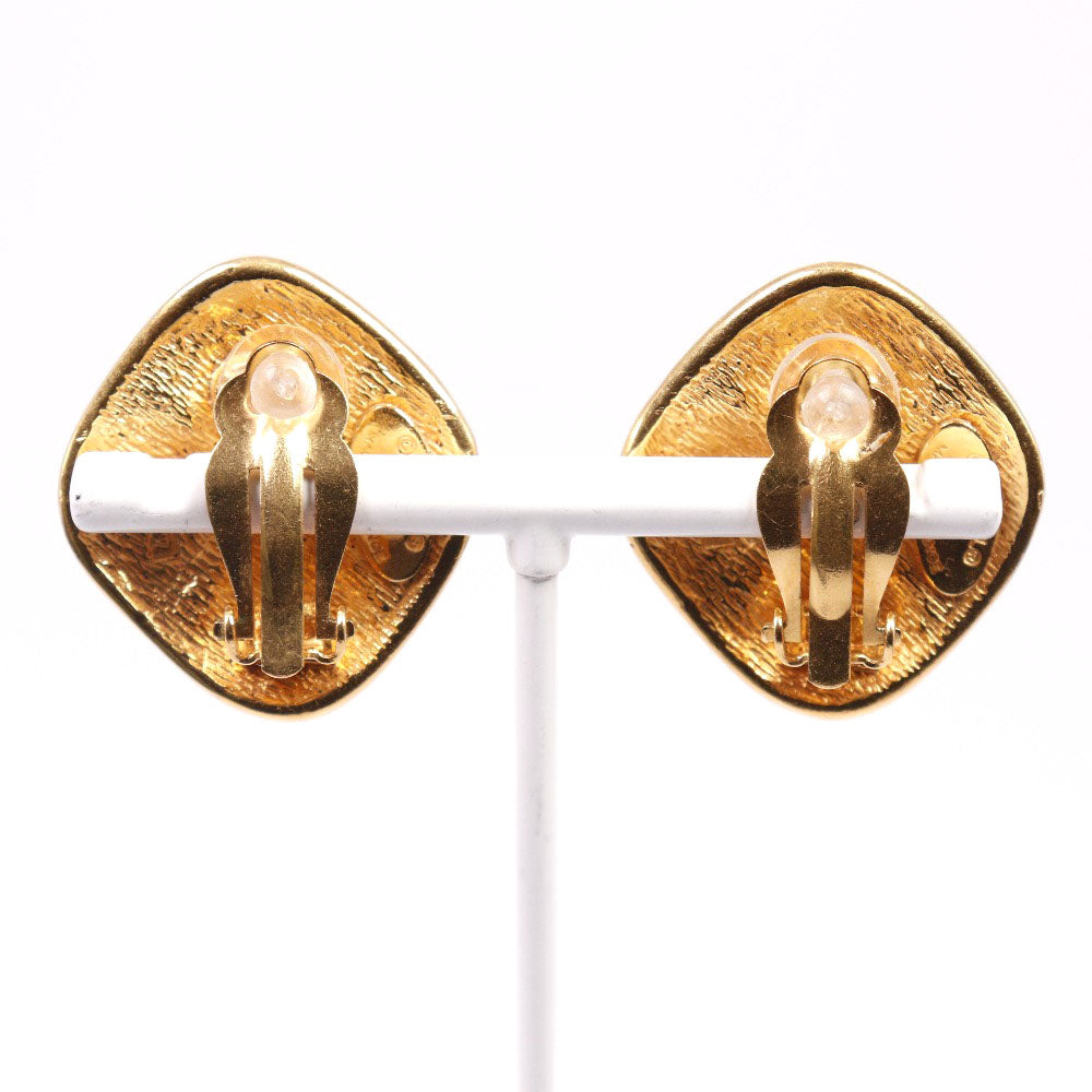 CHANEL Earring Plated Gold gold vintage Matrasse Rhombus Women Used