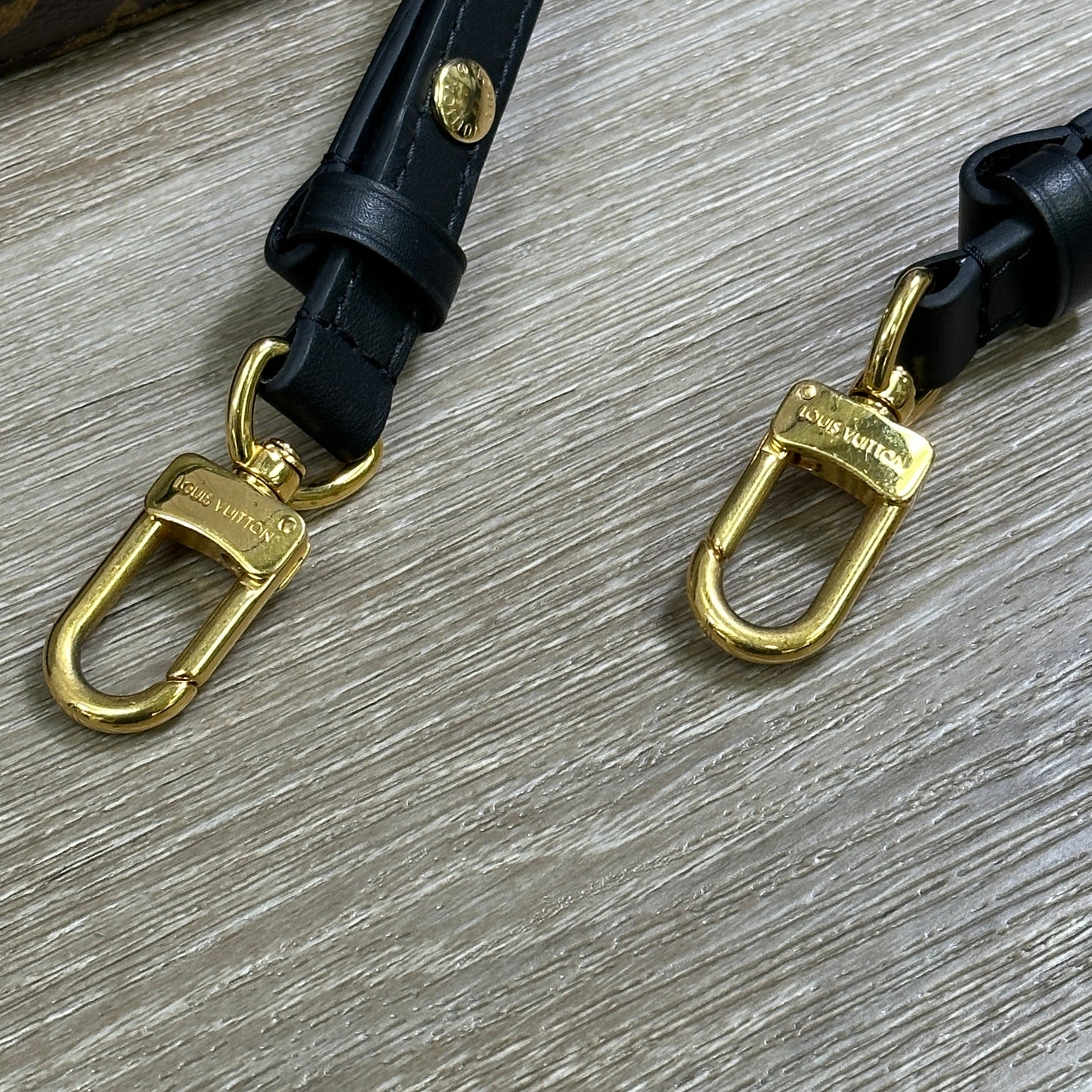 Louis Vuitton NéoNoé MM Monogram Black