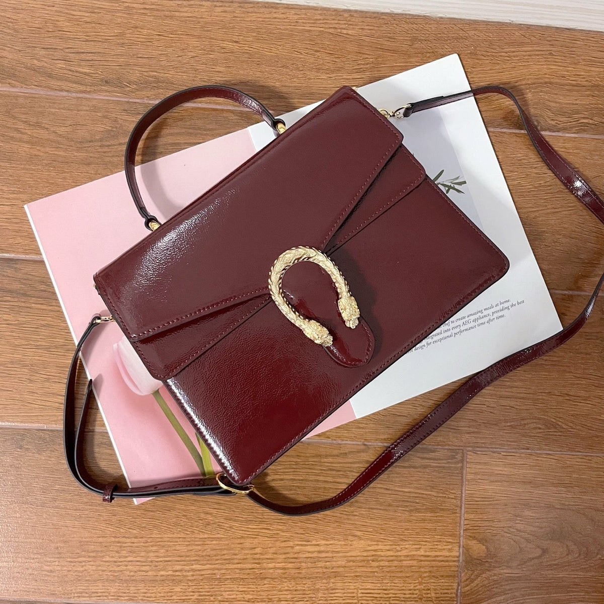 GC703 Dionysus Medium Top Handle Bag / 11.4"W x 7.8"H x 4"D
