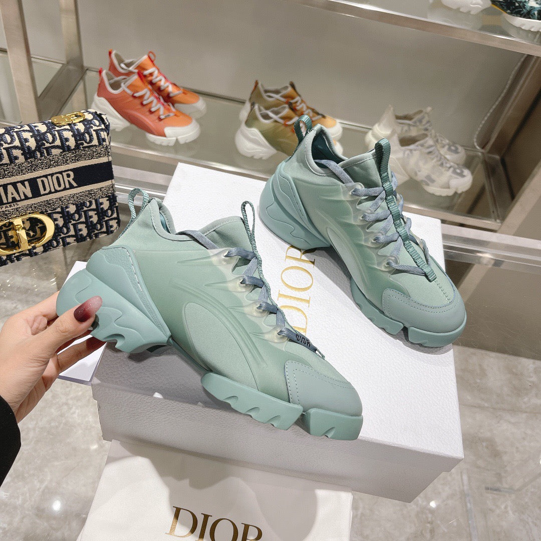 SE887 DR D-Connect Sneaker / Size5-10