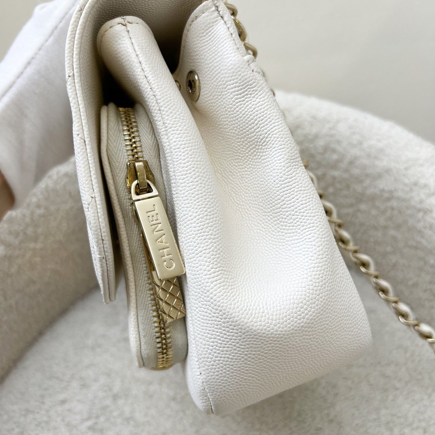 Chanel Medium Business Affinity in White Caviar and LGHW