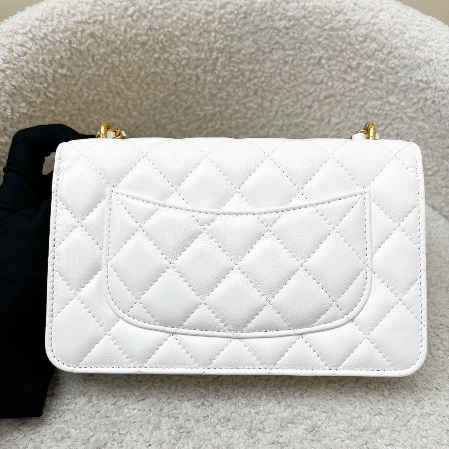 Chanel Seasonal Wallet on Chain WOC in White Lambskin and GHW (Model: AP3102)