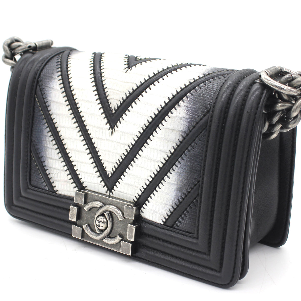 Lizard Chevron Small Boy Flap Black White