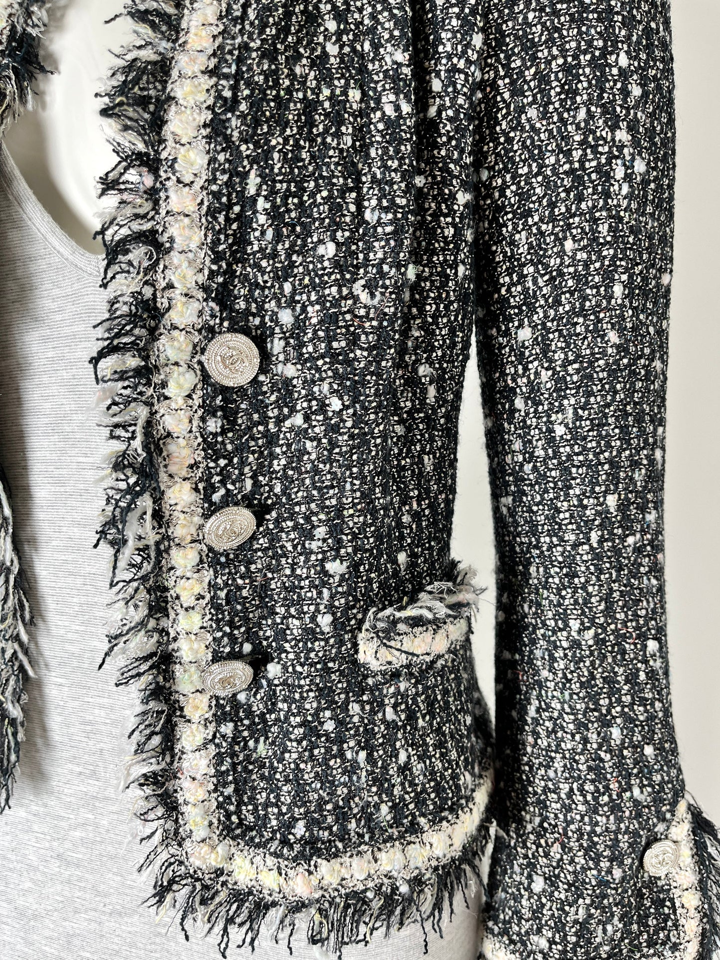 CHANEL Tweed 05A Black White Jacket Cardigan 36 4