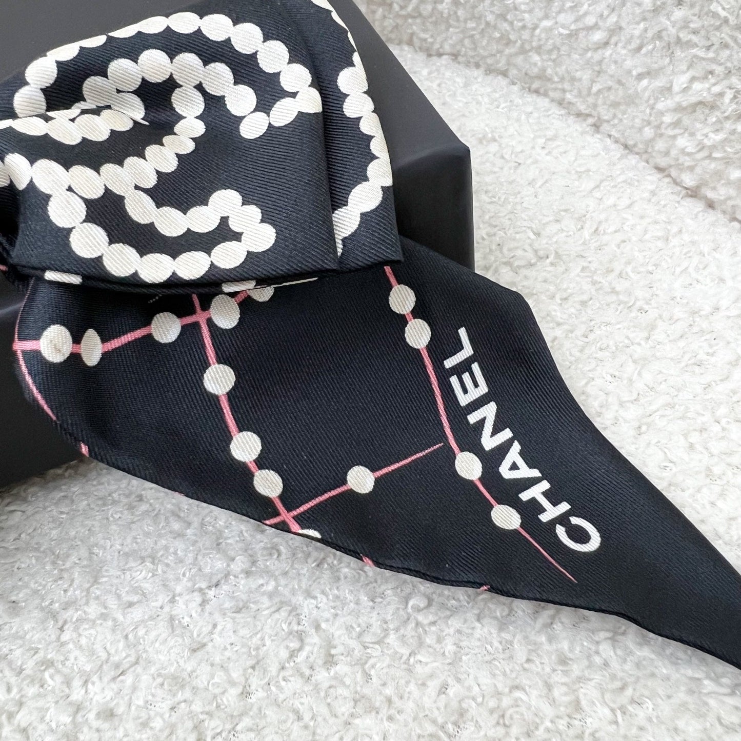 Chanel 23K Printed Pearl Motifs Bow Hair Clip in Black and Off White Fabric with Silver French Barrette