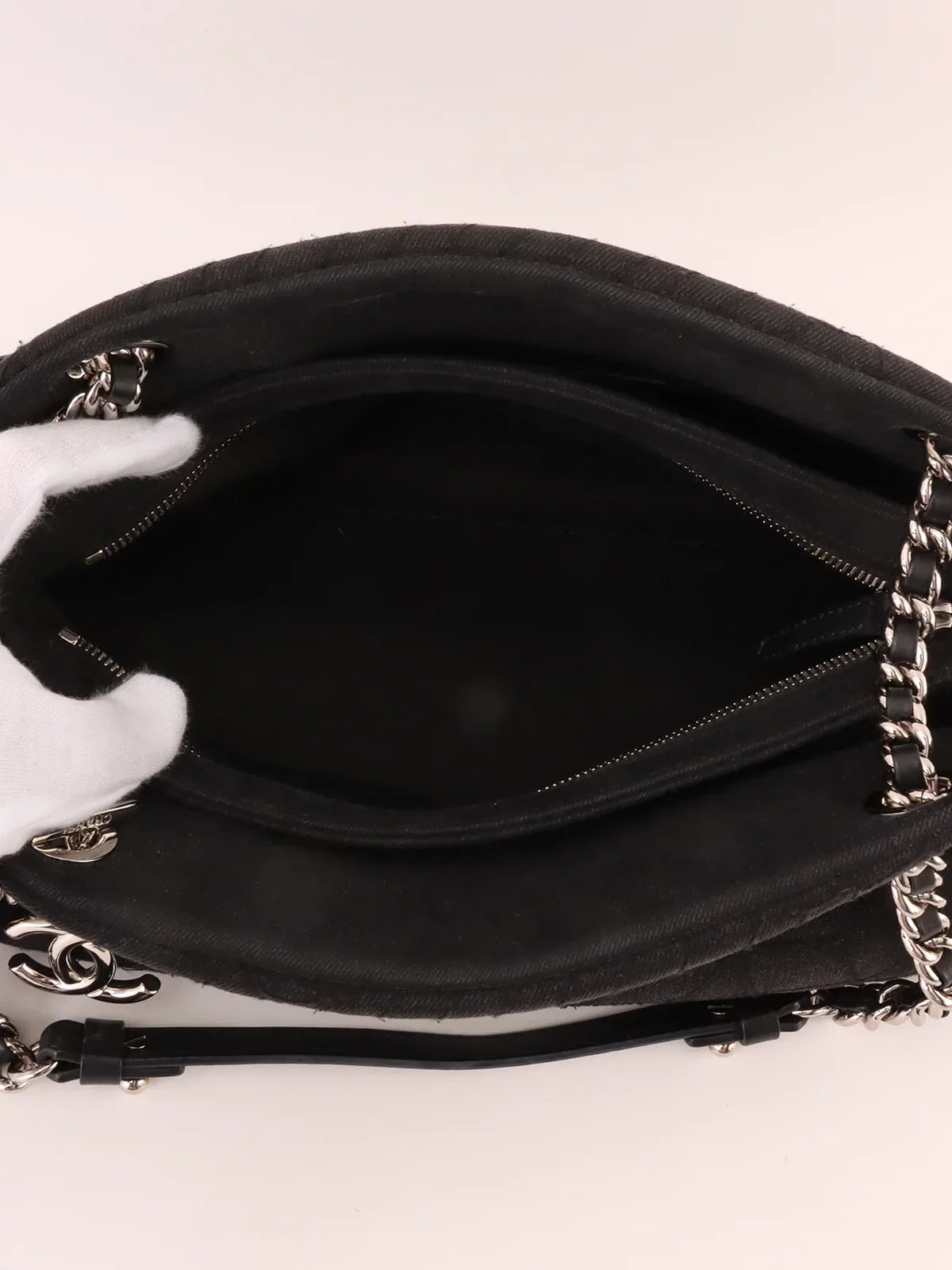 Chanel Around Made Denim Camellia Stitch Cc Mark Charm Chain Shoulder Bag Black