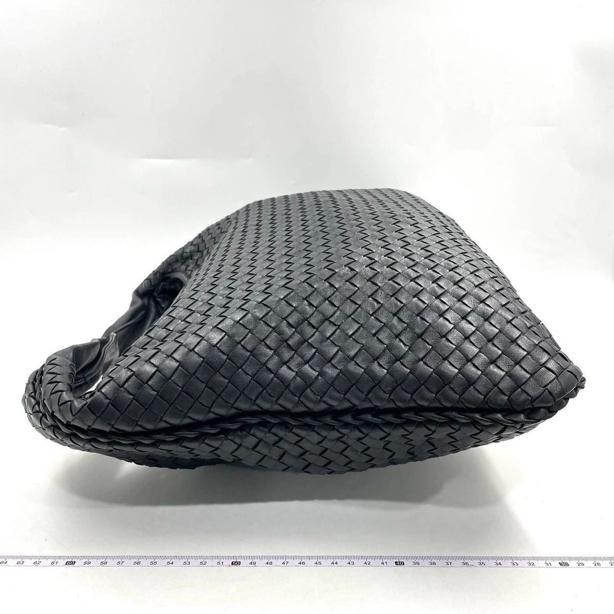 Bottega Veneta Intrecciato Hobo Bag Large Black Lambskin leather