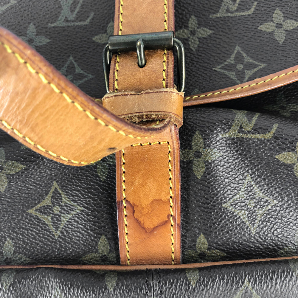Louis-Vuitton Vintage Monogram Saumur 35 Shoulder Bag