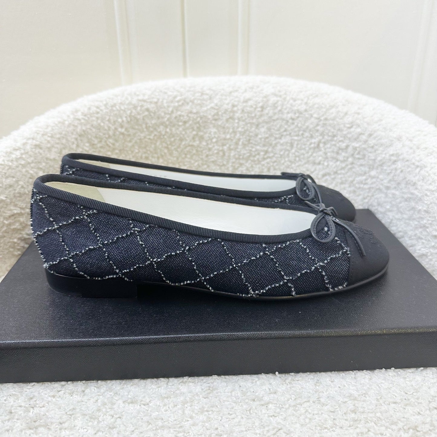 Chanel Classic Ballerina Pumps in Embroidered Denim / Black Gosgrain Size 36
