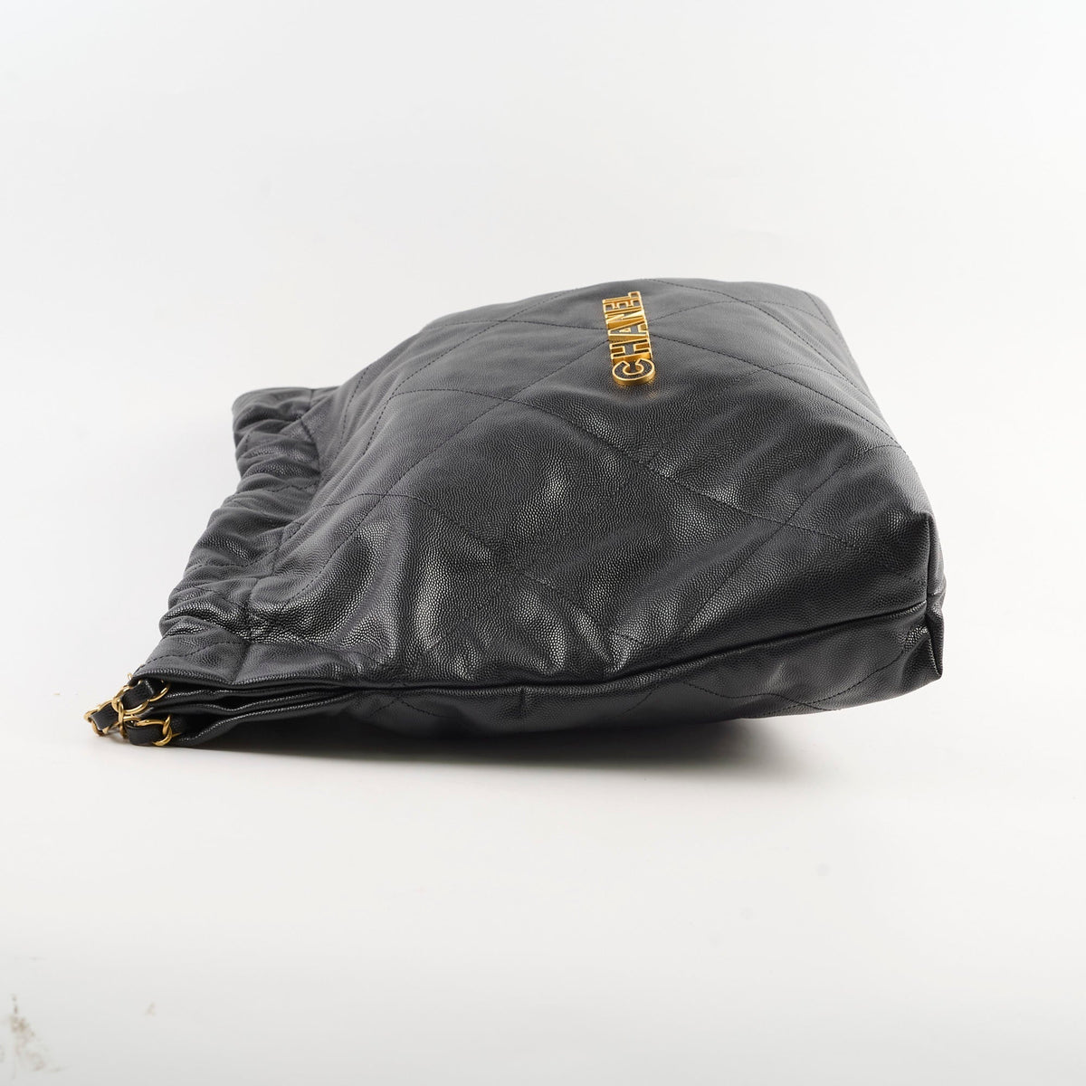 Chanel Caviar Medium 22 Black Microchipped 2024