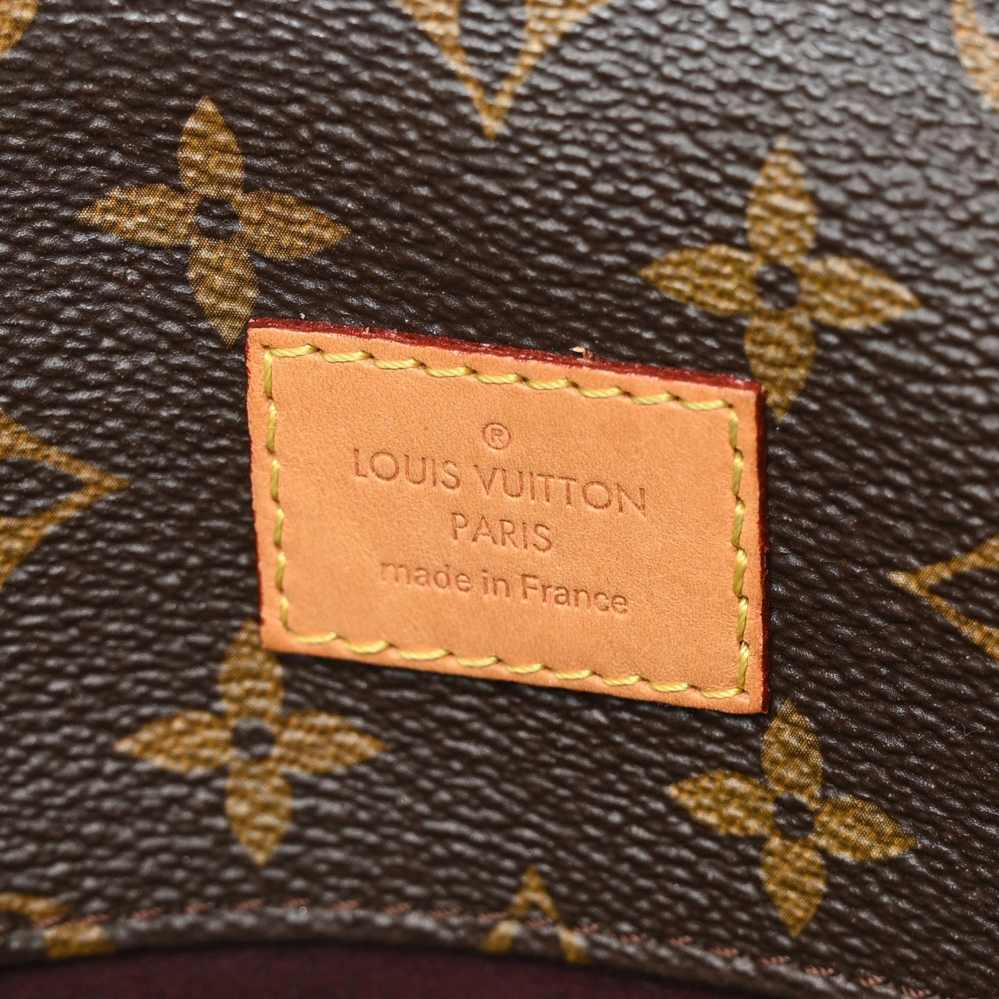 LOUIS VUITTON MONOGRAM MELIE SHOULDER BAG