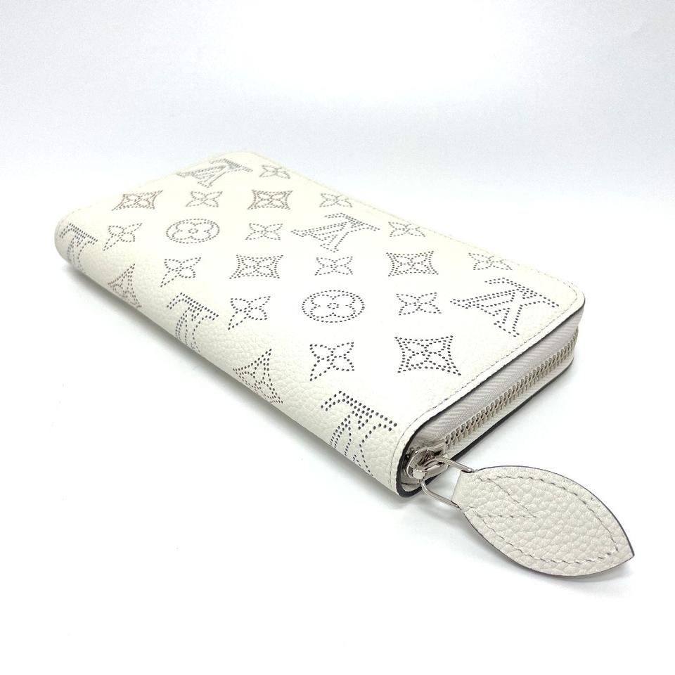 LOUIS VUITTON MONOGRAM MAHINA ZIP AROUND WALLET