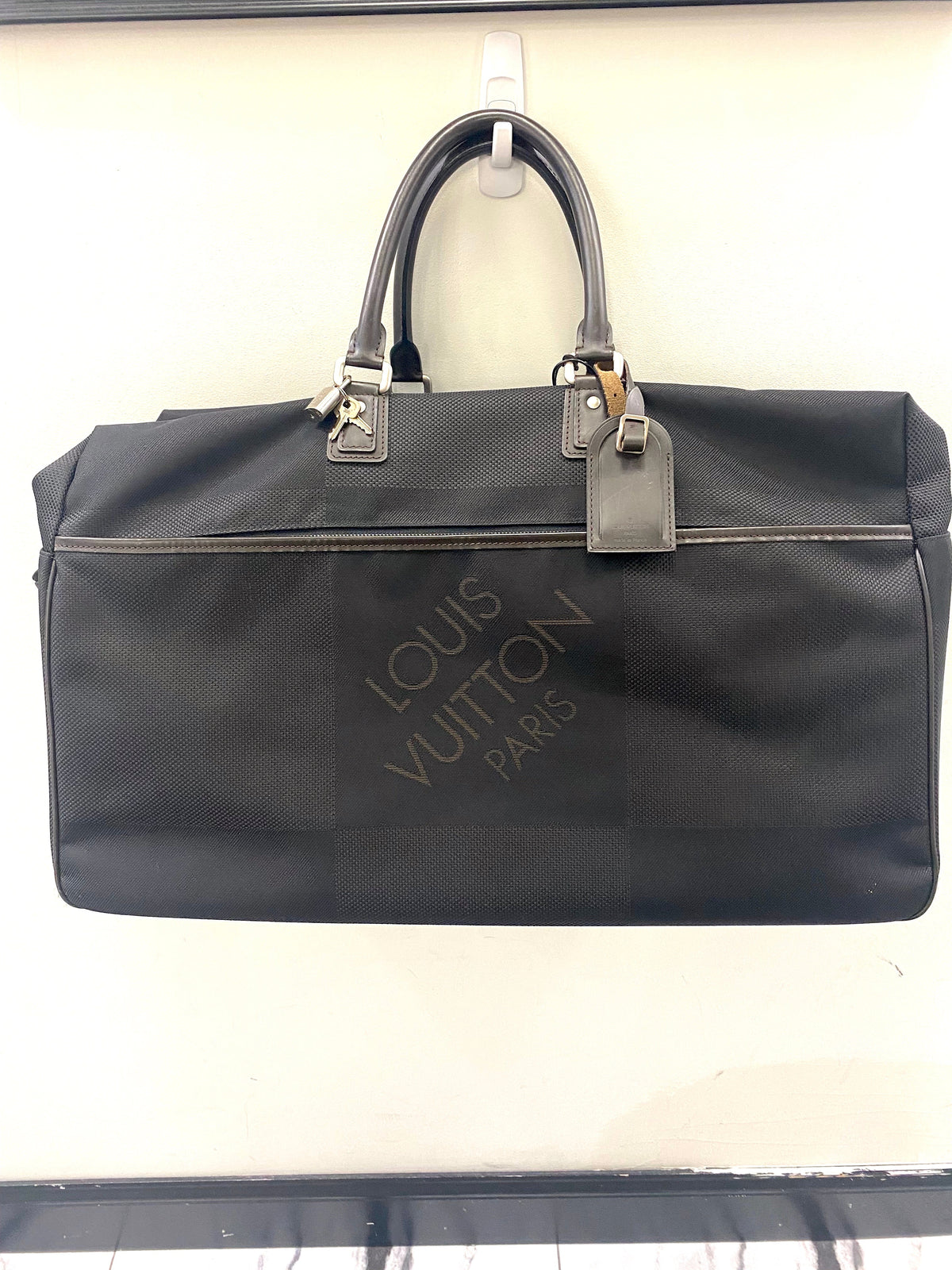 LOUIS VUITTON DAMIER GEANT ALBATROS DUFFLE BAG