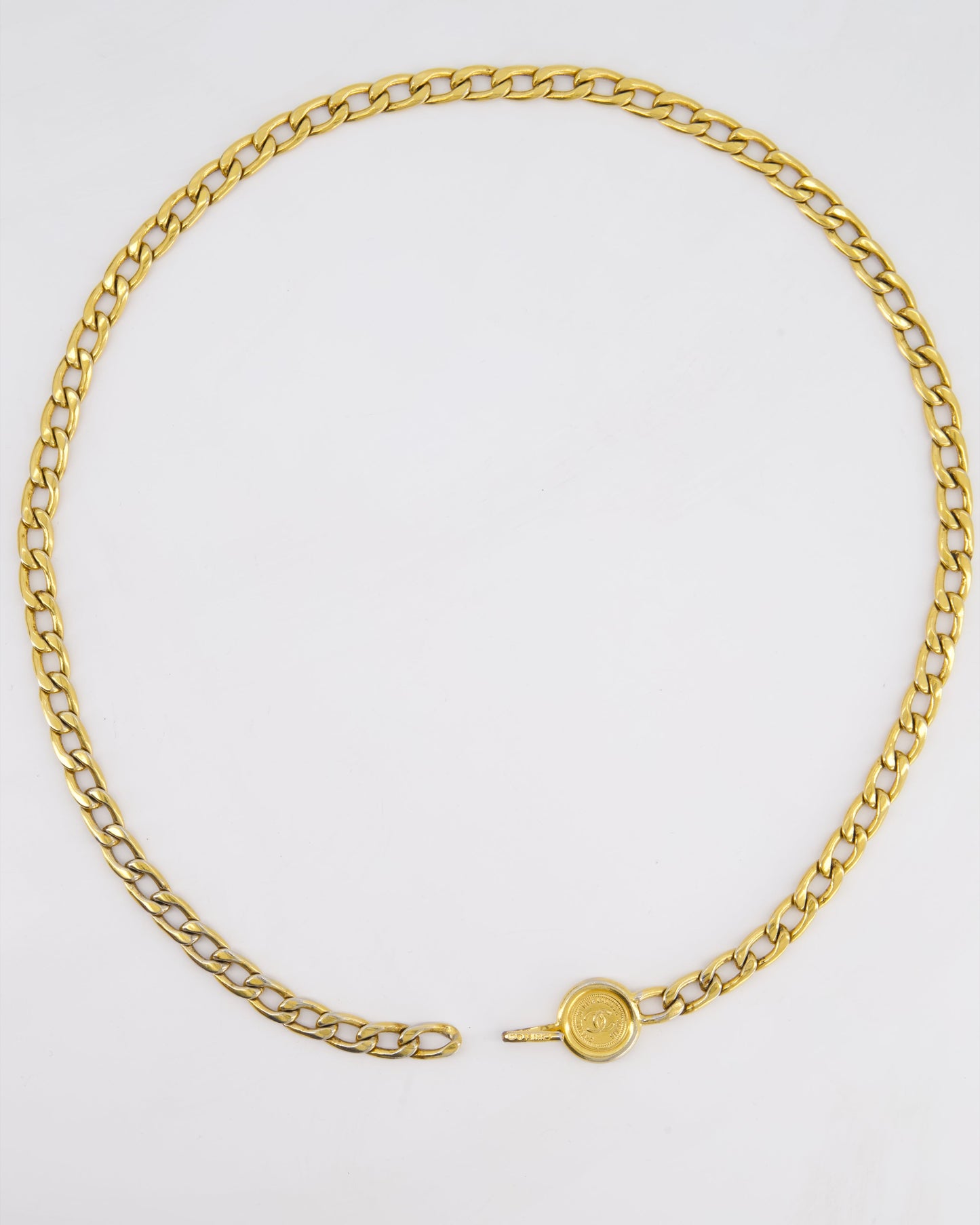 Chanel Vintage Gold Chain Medallion Belt Size 85cm