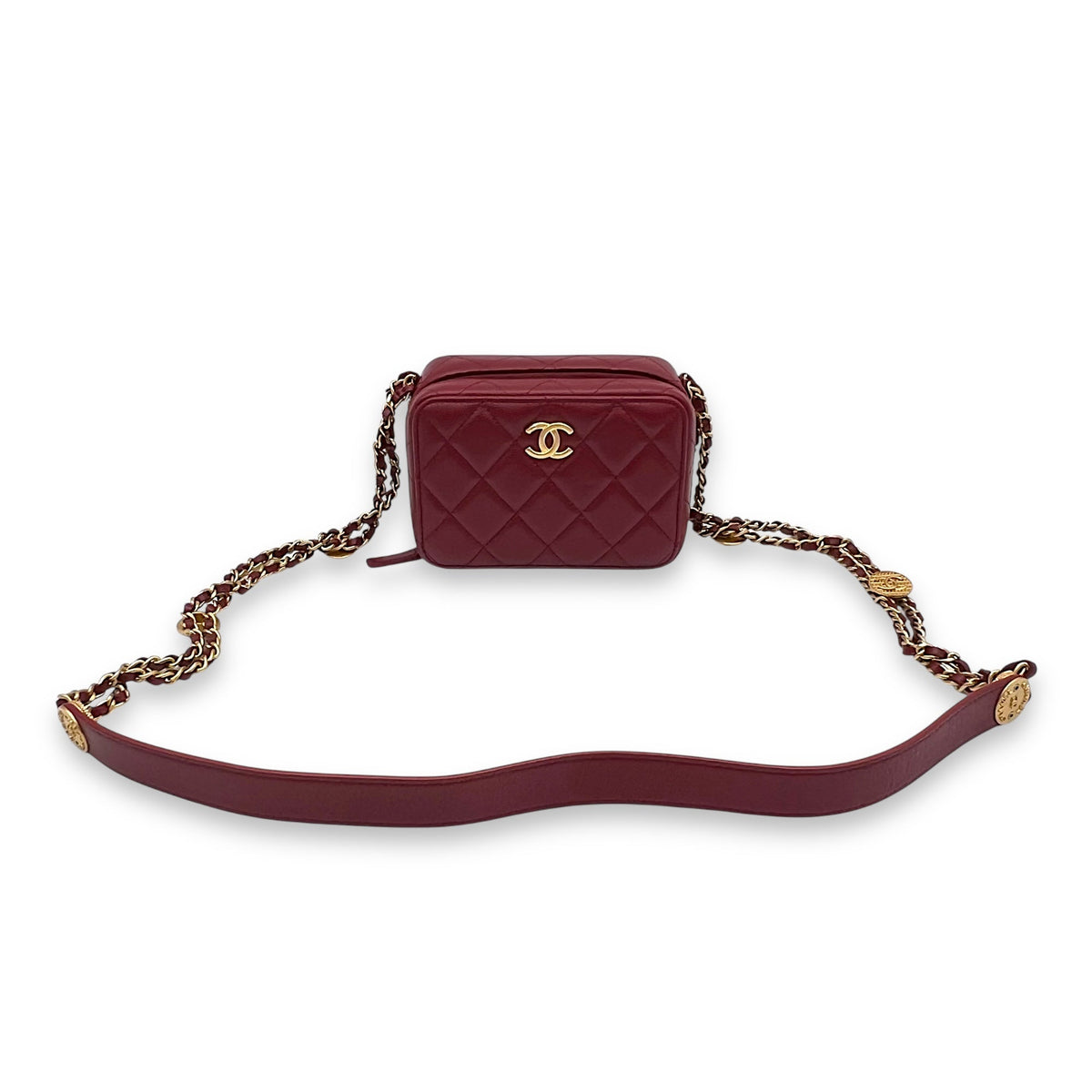 CC Shoulder Bag Red in Caviar Leather, Gold hardware