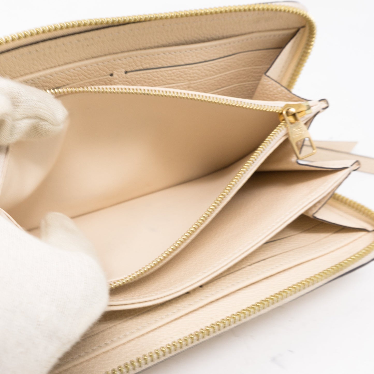 Louis-vuitton Zippy Wallet White Monogram Empreinte