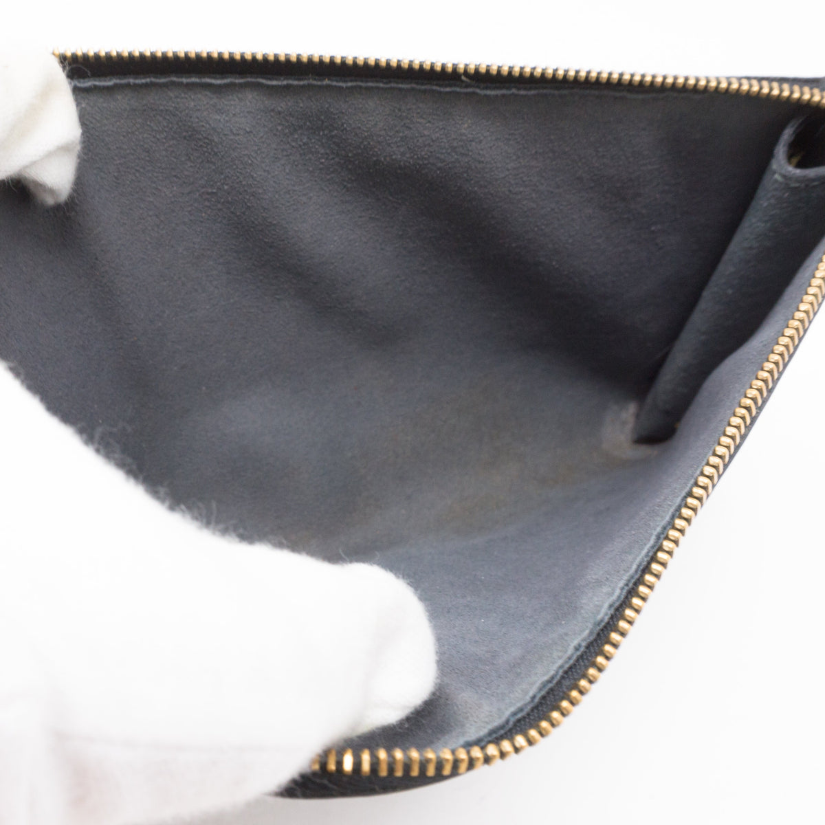 Louis-vuitton Pochette Accessoires Black Epi Leather