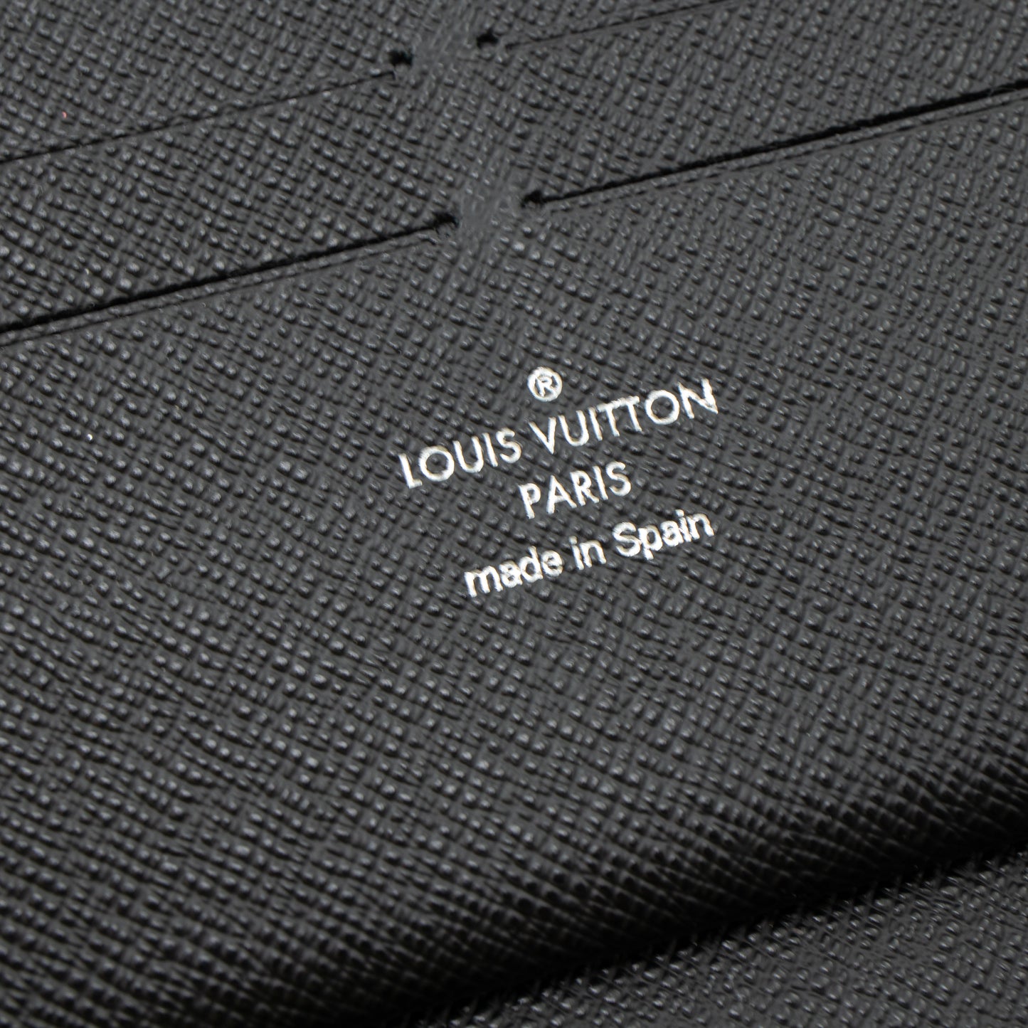 Louis-vuitton Zippy Organizer Wallet Monogram Logo Story