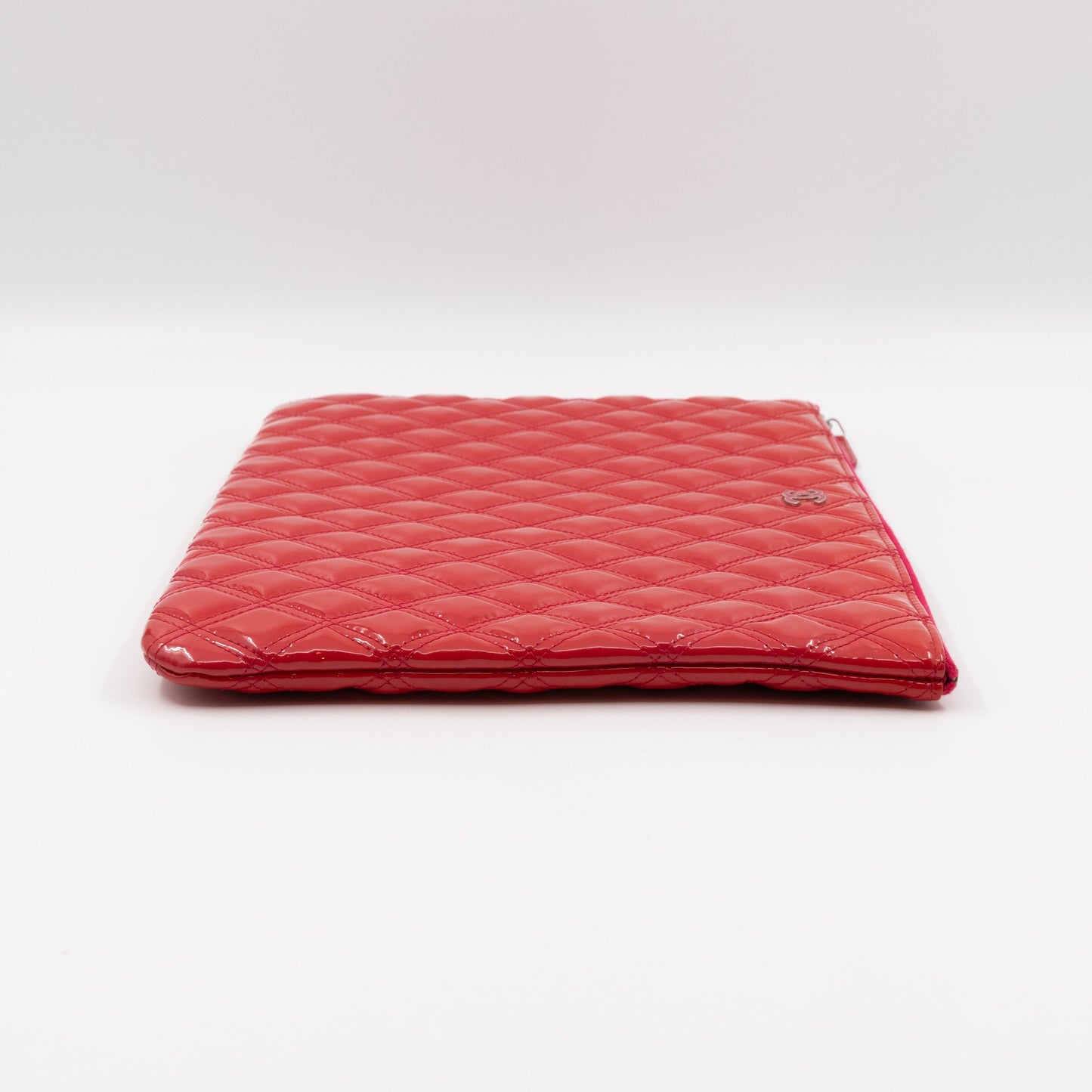 Classic Large O Case Red Patent Leather Double Stitching