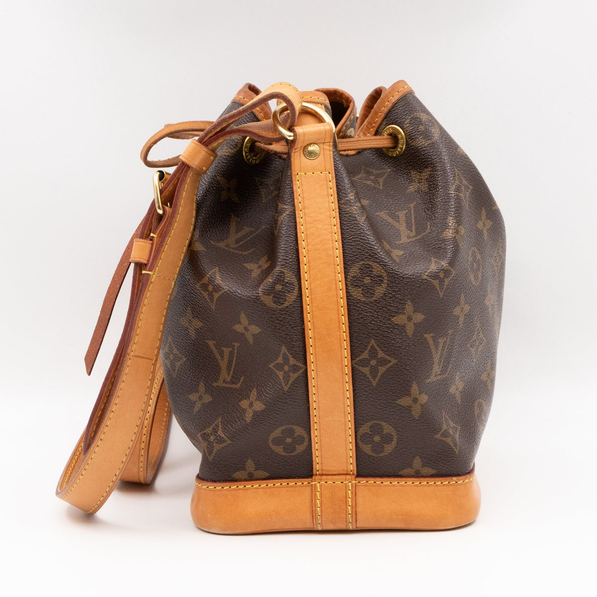 Noe BB Monogram