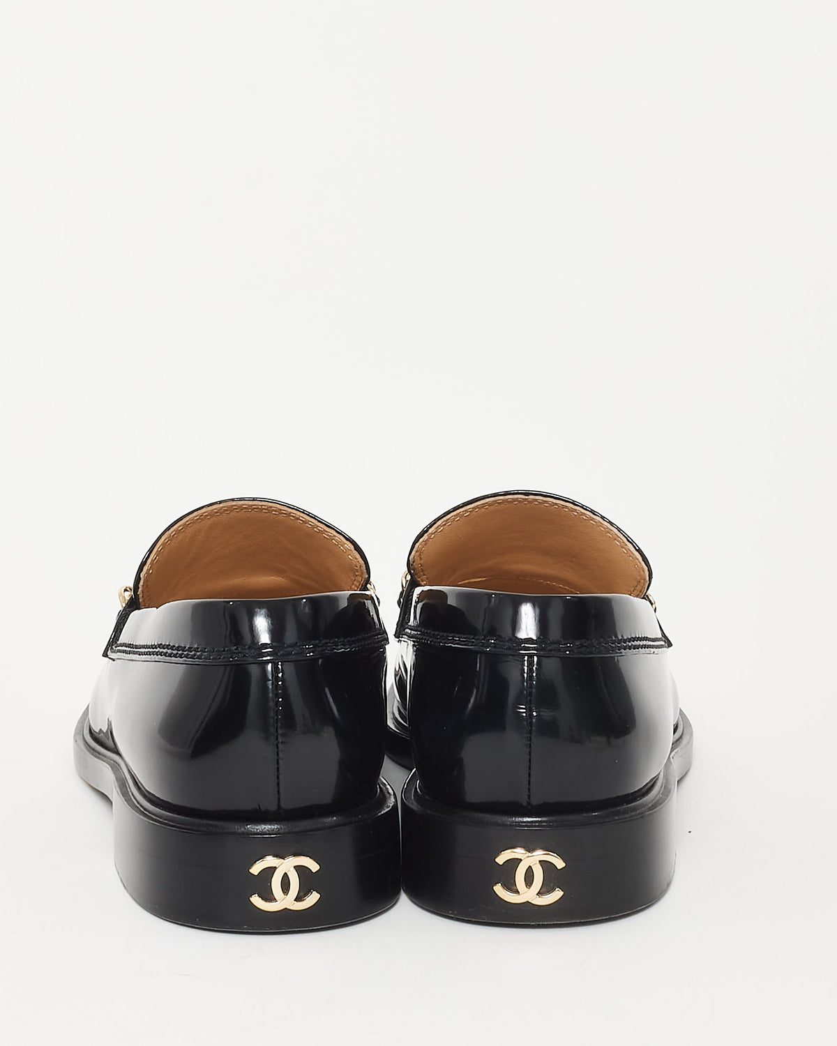 Chanel Black Patent Leather Chain 'CHANEL' loafers - 39.5C