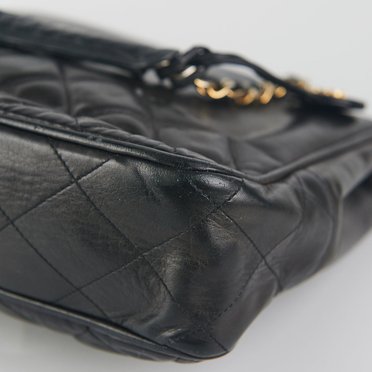 Chanel Vintage CC Chain Tote Black