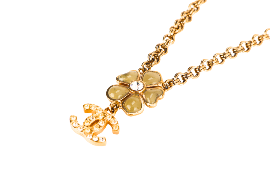 CHANEL NECKLACE WITH CAMELLIA FLOWER, WITH BOX