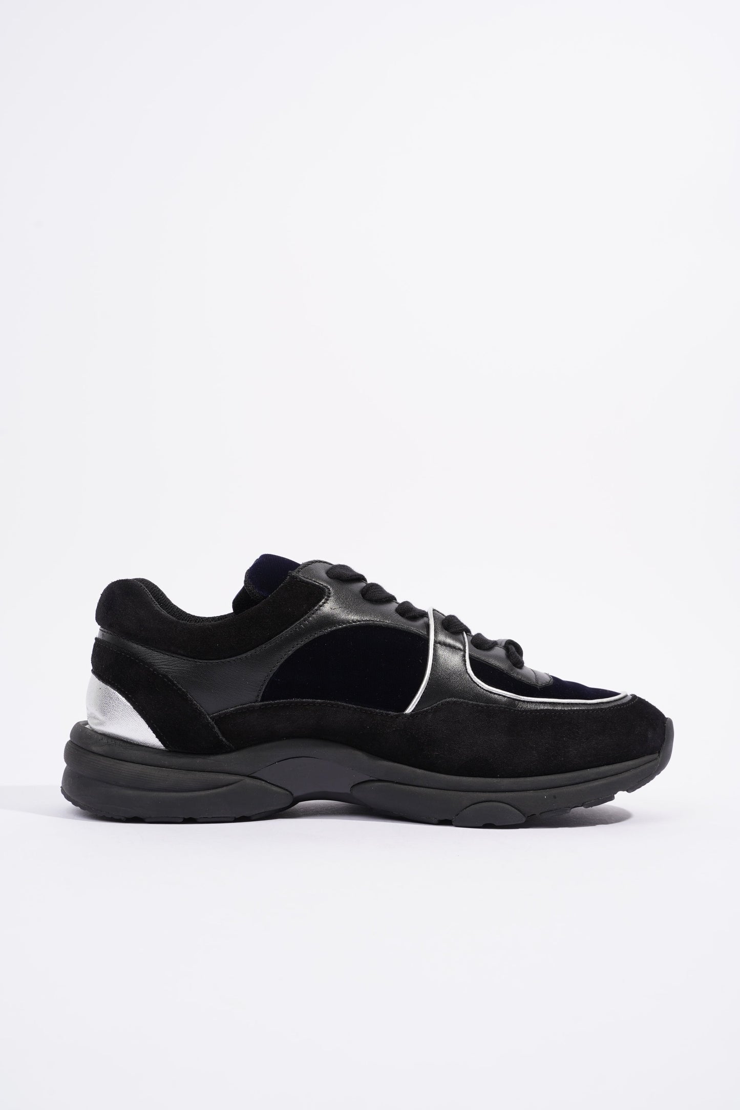 Chanel CC Logo Runner Black Navy Velvet EU 38.5 UK 5.5