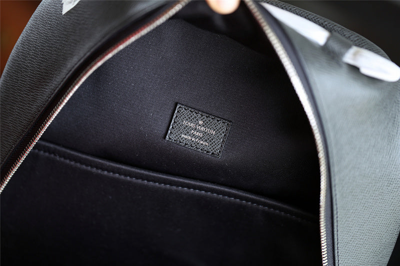 Franco Shops - Louis Vuittons - 9730
