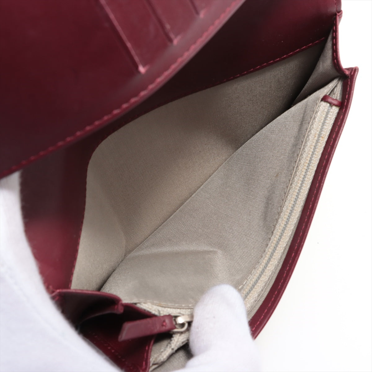 Chanel Coco Patent Leather Wallet Bordeaux Silver 18th