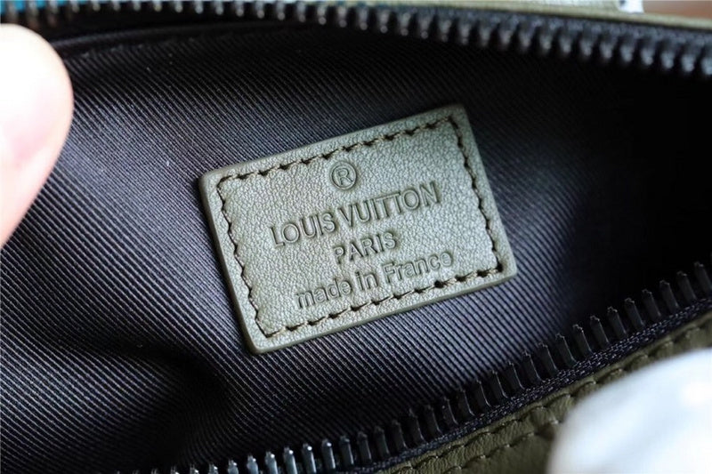 Franco Shops - Louis Vuittons - 9437