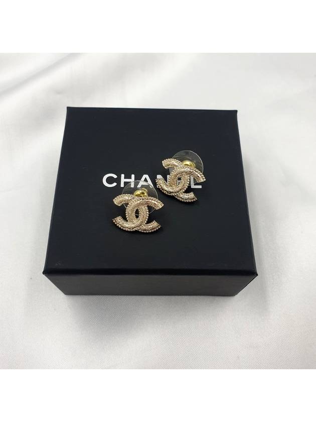 CC Logo Mini Earrings Gold Chanel